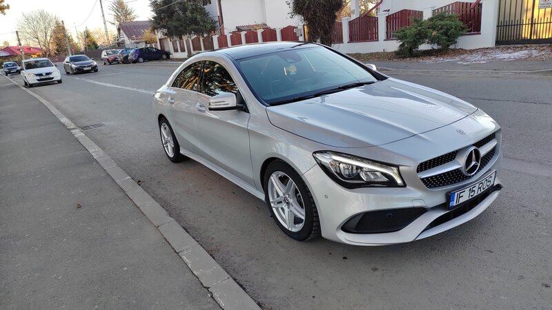 Mercedes-Benz CLA 220